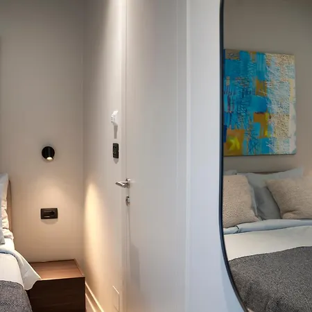 Apartment 4r Royal Rojnic *