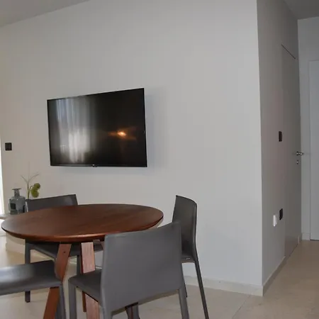 4r Royal Rojnic Apartman